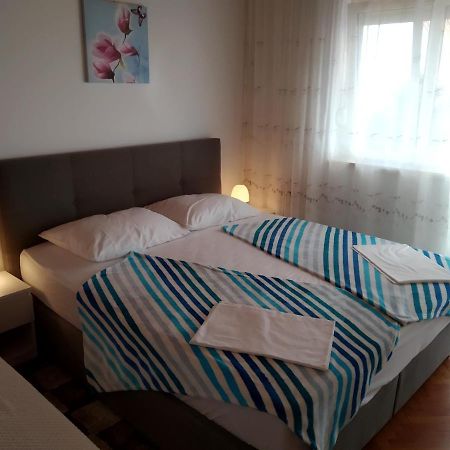 Ines Apartment โนวีวีโนดอลสกี ภายนอก รูปภาพ
